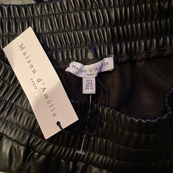 Madison d’ Amélie Black Faux Leather pull on pants, NWT - Picture 4 of 9
